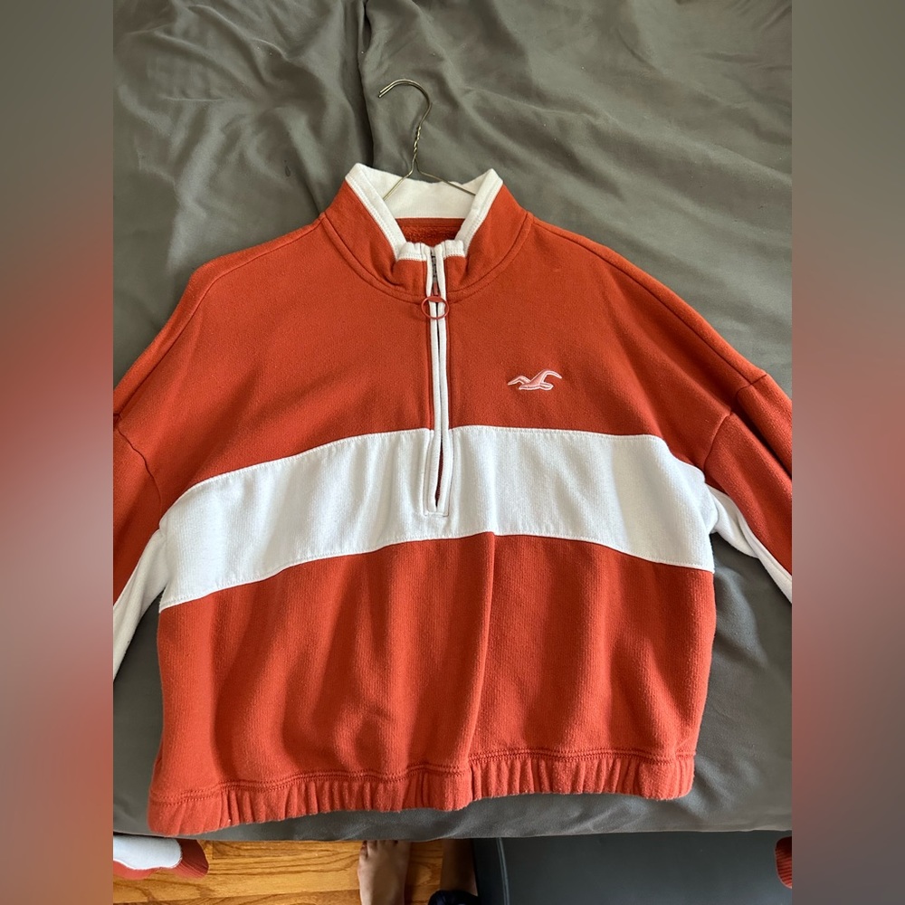 Hollister Cropped Half Zip Hoodie💕